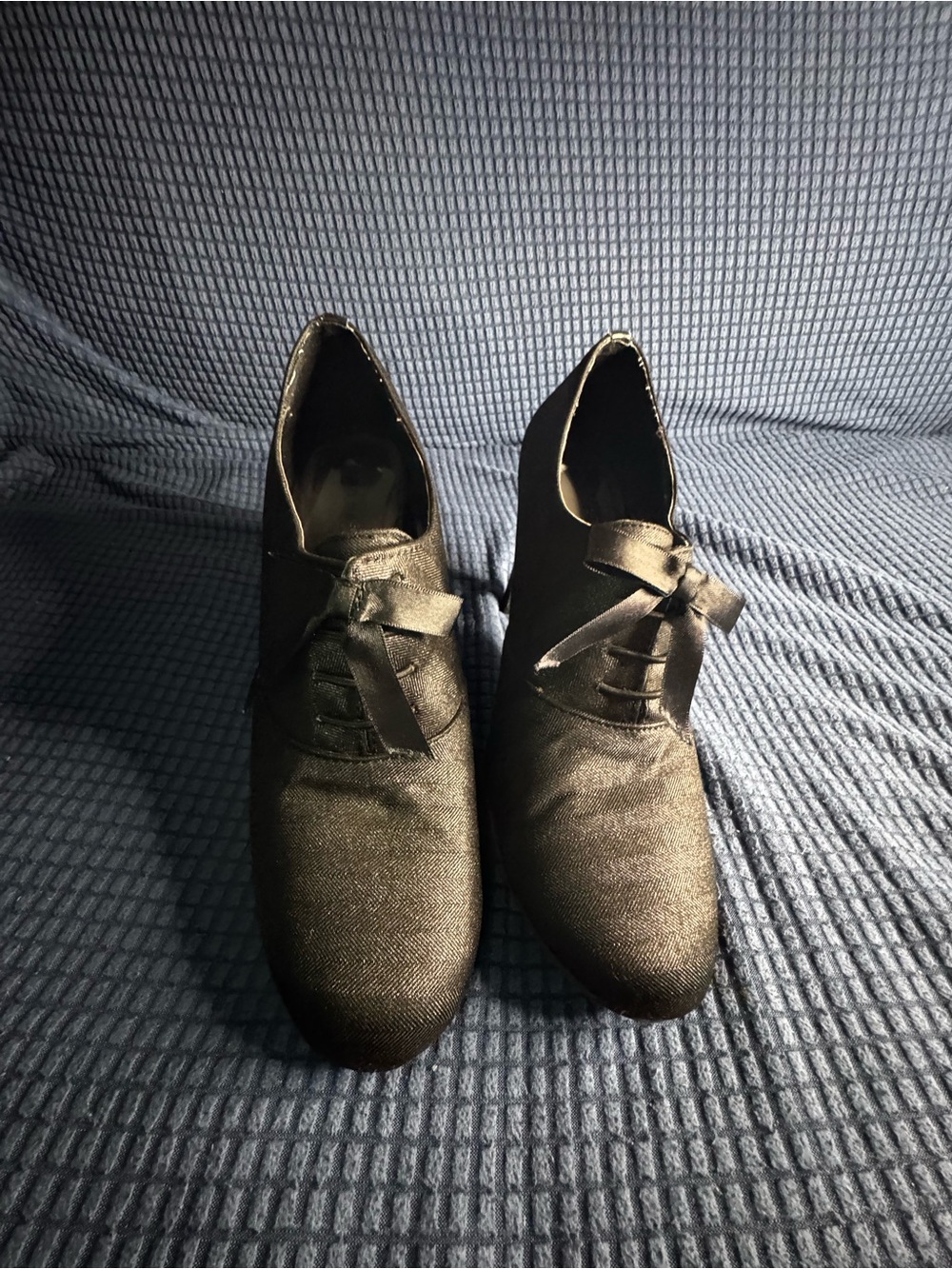 Vintage-style Ann Marino herringbone oxford heels